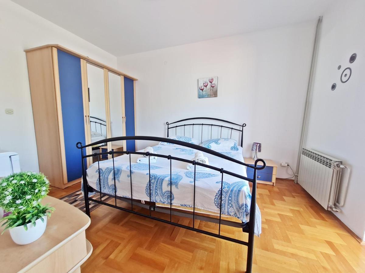 Rooms And Apartments Porat Стобреч Екстер'єр фото