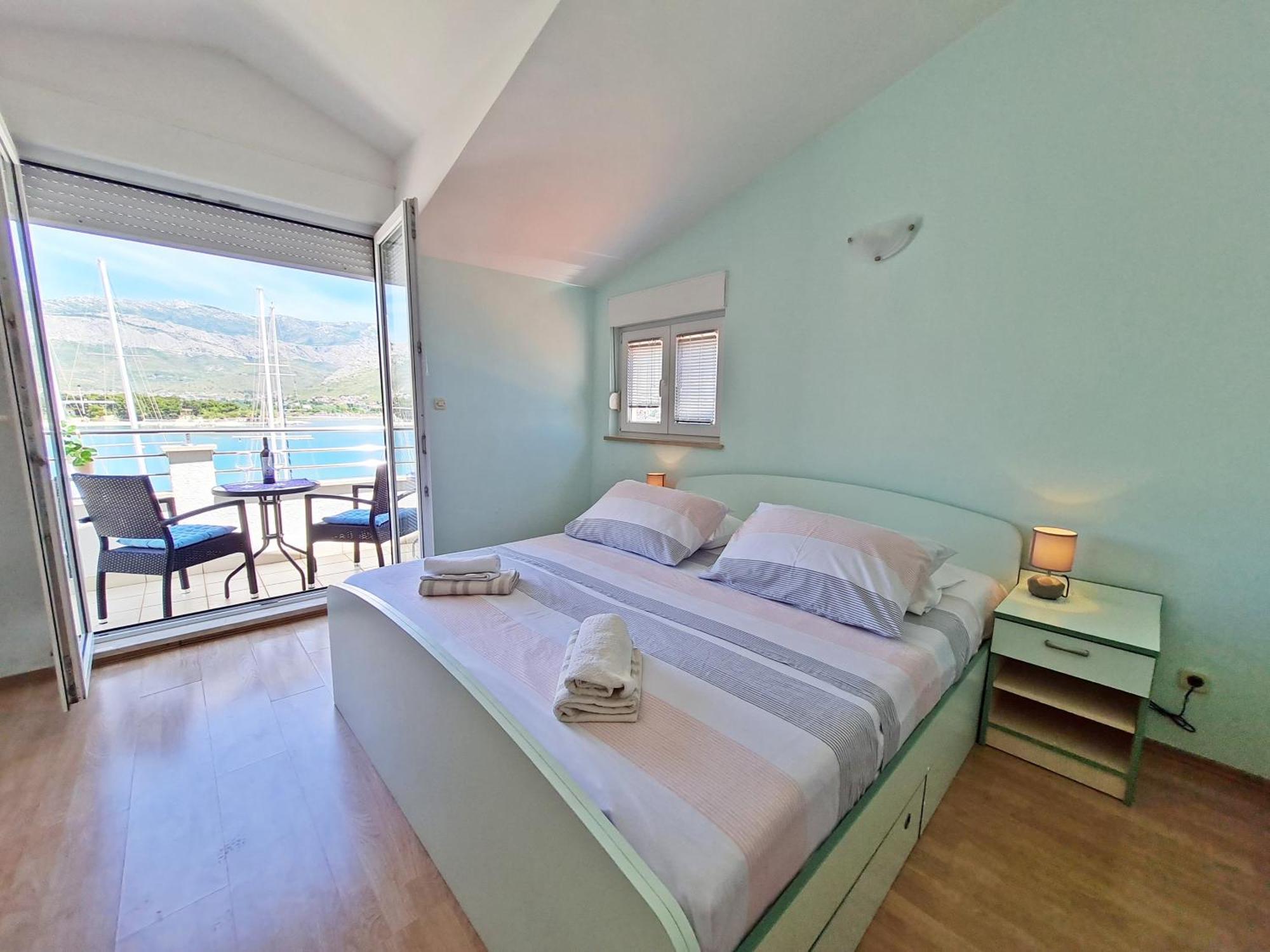 Rooms And Apartments Porat Стобреч Номер фото