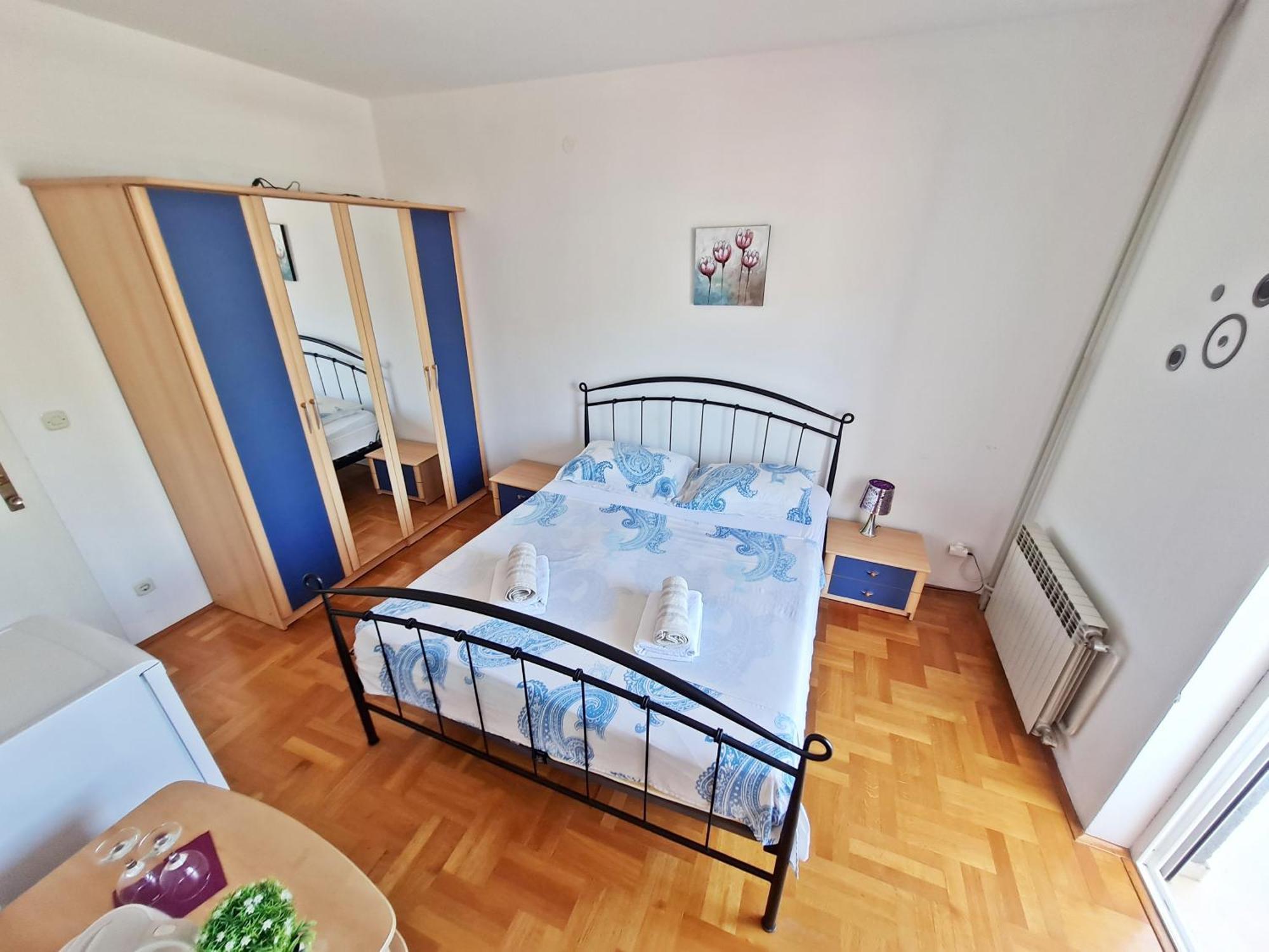 Rooms And Apartments Porat Стобреч Номер фото