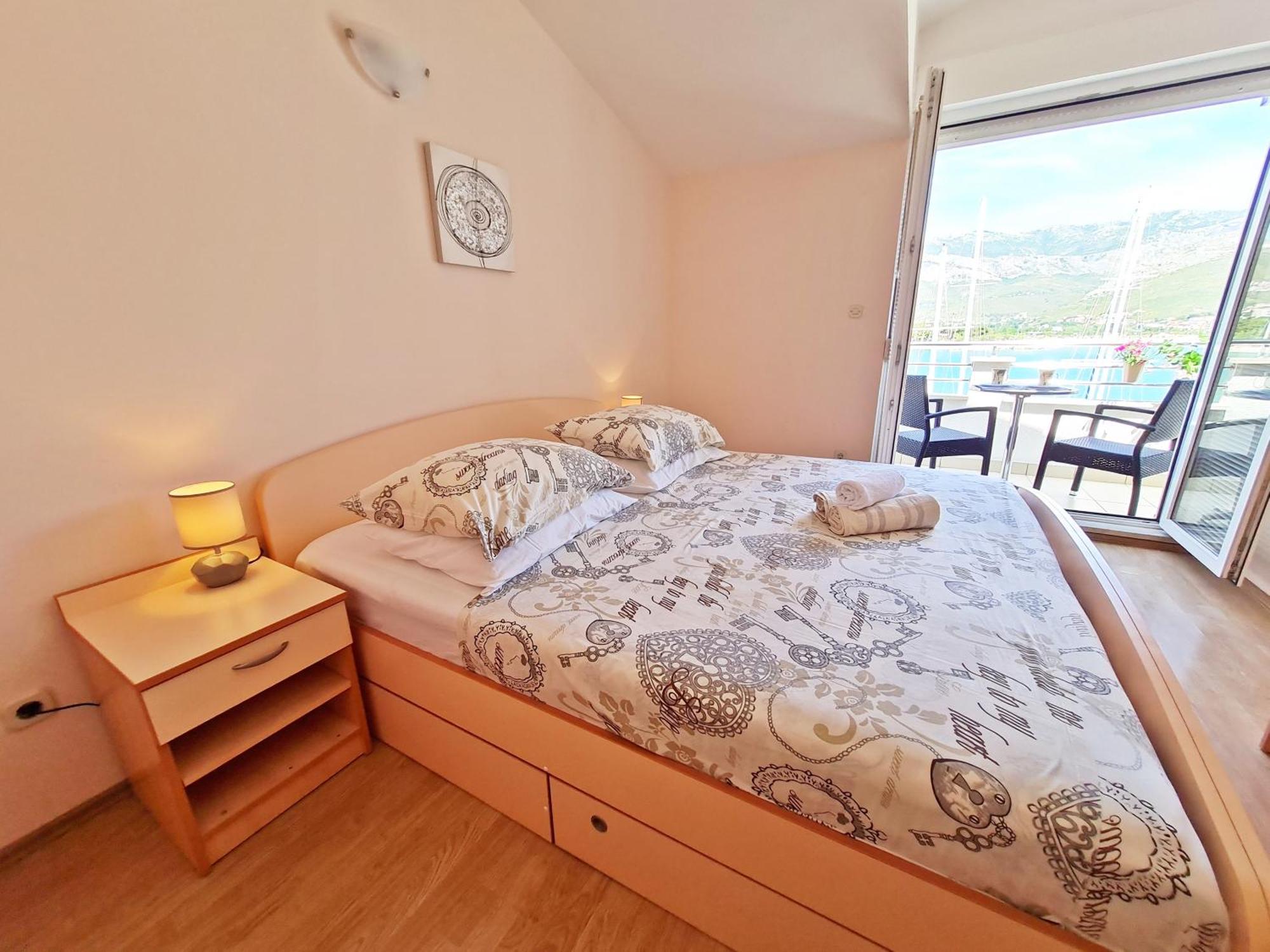 Rooms And Apartments Porat Стобреч Номер фото