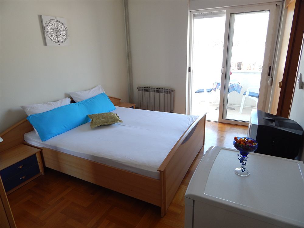 Rooms And Apartments Porat Стобреч Екстер'єр фото